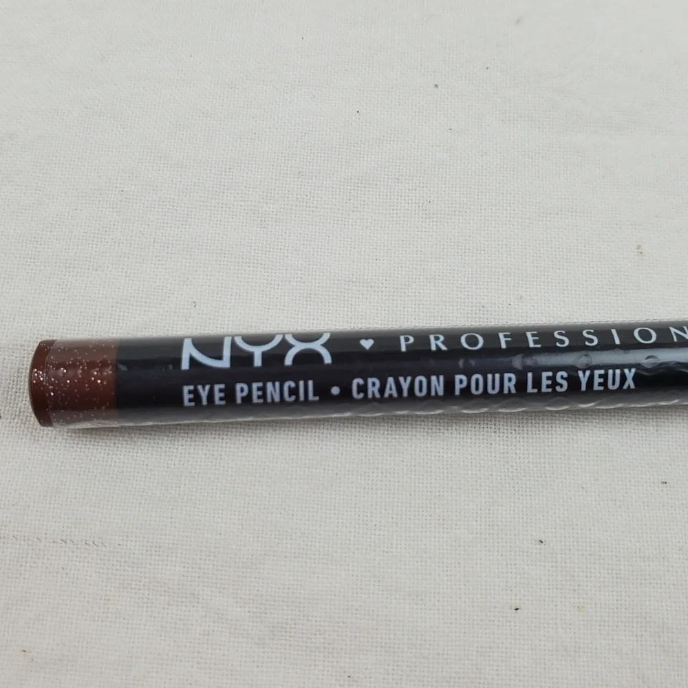 LAST ONE 🔥 NYX EYELINER pencil
